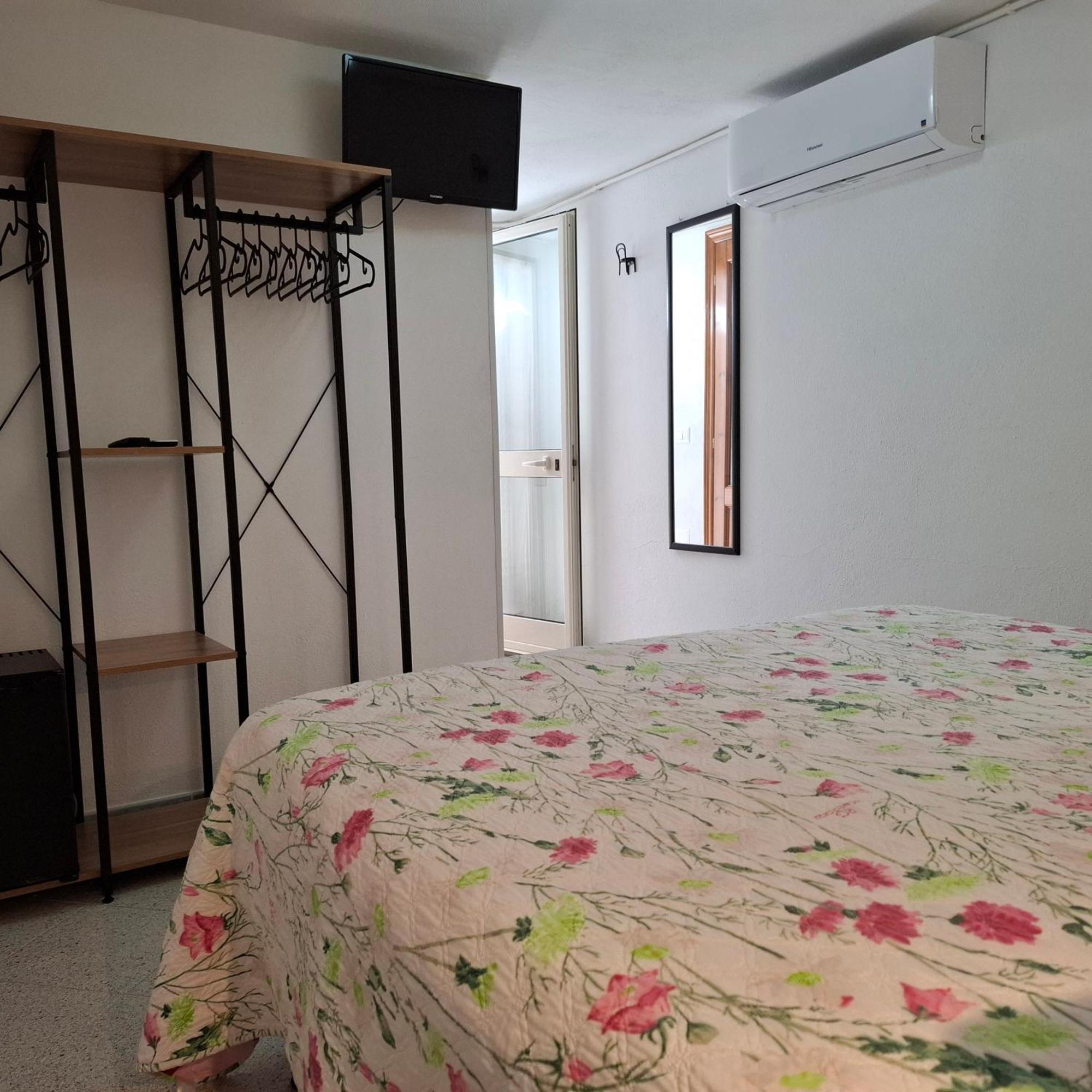 Phiniscollis B&B La Caletta Kültér fotó